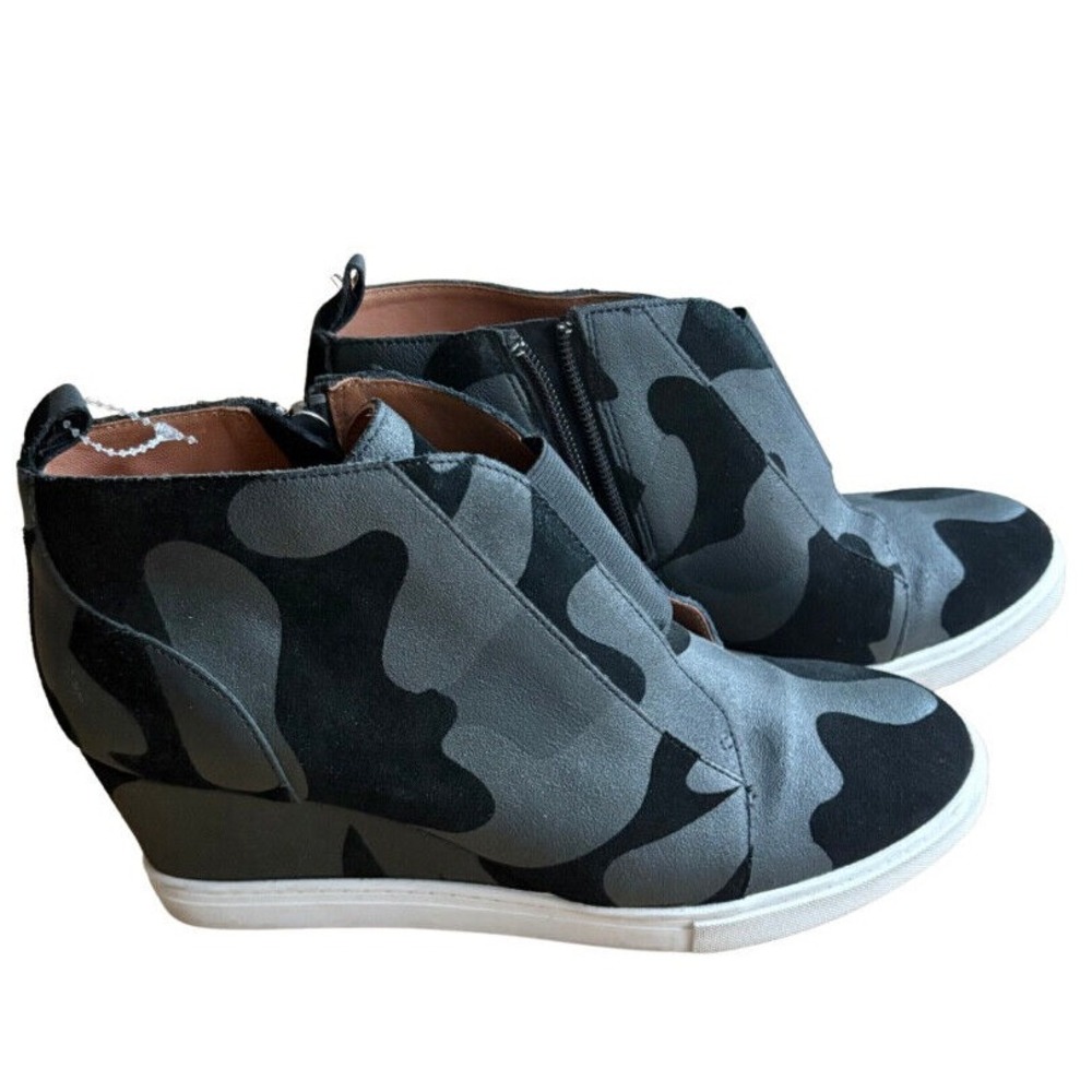 LINEA PAOLO Felicia Wedge Sneakers Black Camo Animal Print Ankle Booties SZ 7.5